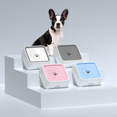 Bol d'eau pour animaux de compagnie